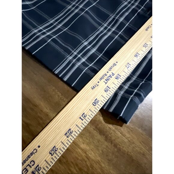 PGATOUR Mens 36 Black & White Plaid Golf Shorts 100% Polyester - Picture 4 of 4